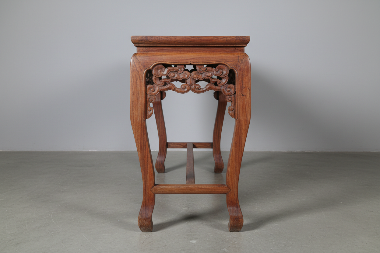 红酸枝条案 · 供奉雅器